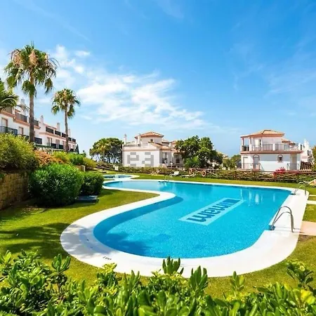 Jolie Maison A Cabopino Marbella