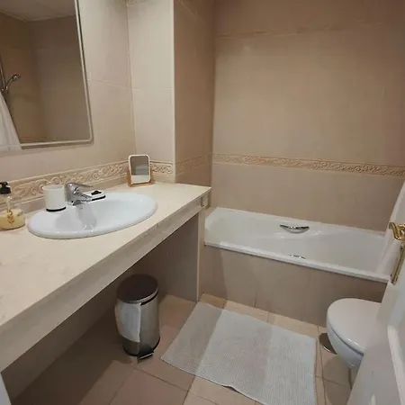 Holiday home Jolie Maison A Cabopino Marbella